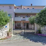 Apartment Romantika - Roj105 By Interhome