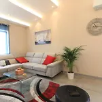 New Modern Villa Riz With Private Pool Near The Town Center And Beach By Wiibuk