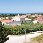 Cozy Apartment In Vodnjan With Wifi