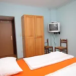 Double Room Peroj 2235D