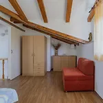 Vesna In Rovinjsko Selo