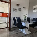 Apartment Brioni Sea,Garden,Poll View 2 Plus 2 80M2 Tiki Bar