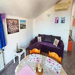 Apartment Luna II With Sea View