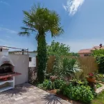 Villa Olden, Traditional Stone House