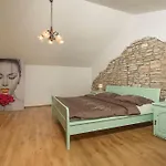 Villa Olden, Traditional Stone House