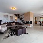Nice Home In Gamboci With Outdoor Swimming Pool