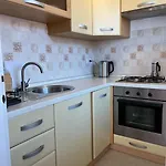 Zentrales Meerblick Apartment Bibi