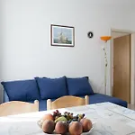 Apartments With A Parking Space Umag - 22814