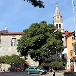 Family Friendly Apartments With A Swimming Pool Tar, Porec - 22756