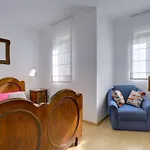 Nicely Decorated Apartment With Private Pool