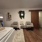 Studio Noellica