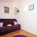 Ferienwohnung Fuer 5 Personen Ca 45 Qm In Skvaranska, Istrien Bucht Von Rasa