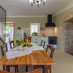 Ferienhaus Mit Privatpool Fuer 7 Personen Ca 160 Qm In Sveti Bartul, Istrien Bucht Von Rasa