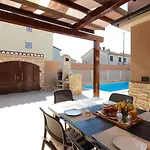 Ferienhaus Mit Privatpool Fuer 5 Personen Ca 150 Qm In Pula, Istrien Istrische Riviera
