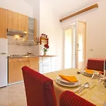 Ferienwohnung Fuer 4 Personen Ca 60 Qm In Vodnjan, Istrien Istrische Riviera