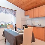 Ferienwohnung Fuer 2 Personen Ca 40 Qm In Pula-Fondole, Istrien Istrische Riviera