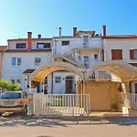 Ferienwohnung Fuer 5 Personen Ca 65 Qm In Pula, Istrien Istrische Riviera