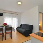 Ferienwohnung Fuer 3 Personen Ca 30 Qm In Fazana-Surida, Istrien Istrische Riviera
