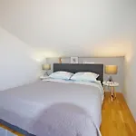 Ferienwohnung In Fazana Mit Schoenem Balkon