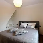 Ferienhaus Fuer 6 Personen Ca 100 Qm In Rakalj, Istrien Bucht Von Rasa