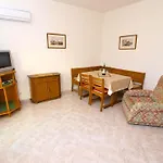 Ferienwohnung Fuer 4 Personen Ca 45 Qm In Fazana, Istrien Istrische Riviera