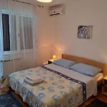 Accomodation Mirjana Rooms