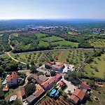 Ferienhaus Mit Privatpool Fuer 6 Personen Ca 55 Qm In Galizana, Istrien Istrische Riviera