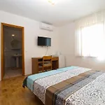 Ferienwohnung Fuer 3 Personen Ca 22 Qm In Stancija Vinjeri Novigrad, Istrien Istrische Riviera