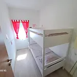 2 Schlafzimmer Ferienwohnung In Viilage Loborika