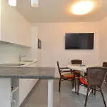 Ferienwohnung Fuer 4 Personen Ca 55 Qm In Banjole, Istrien Istrische Riviera