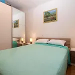 Ferienwohnung Fuer 5 Personen Ca 60 Qm In Banjole, Istrien Istrische Riviera