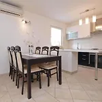 Ferienwohnung Fuer 4 Personen Ca 60 Qm In Rovinj, Istrien Istrische Riviera