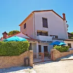 Ferienwohnung Fuer 4 Personen Ca 80 Qm In Stinjan, Istrien Istrische Riviera