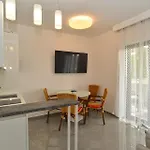 Ferienwohnung Fuer 2 Personen Ca 32 Qm In Banjole, Istrien Istrische Riviera