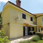 Ferienhaus Mit Privatpool Fuer 6 Personen Ca 85 Qm In Rabac, Istrien Bucht Von Rabac