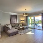 Ferienhaus Mit Privatpool Fuer 8 Personen Ca 120 Qm In Mugeba, Istrien Istrische Riviera