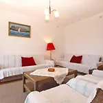 Ferienwohnung Fuer 4 Personen Ca 54 Qm In Pula, Istrien Istrische Riviera