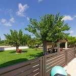 Ferienhaus Mit Privatpool Fuer 5 Personen Ca 100 Qm In Gajana, Istrien Istrische Riviera