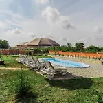 Ferienhaus Mit Privatpool Fuer 6 Personen Ca 90 Qm In Pula, Istrien Istrische Riviera