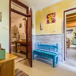 Ferienhaus Mit Privatpool Fuer 6 Personen Ca 140 Qm In Svetvincenat, Istrien Binnenland Von Istrien