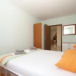 Ferienwohnung Fuer 4 Personen Ca 46 Qm In Fazana, Istrien Istrische Riviera