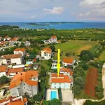 Ferienwohnung Fuer 4 Personen Ca 41 Qm In Pula-Fondole, Istrien Istrische Riviera