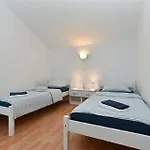 Ferienwohnung Fuer 5 Personen Ca 50 Qm In Medulin, Istrien Suedkueste Von Istrien