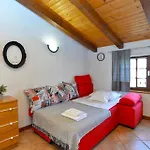 Ferienwohnung Fuer 3 Personen Ca 30 Qm In Fazana, Istrien Istrische Riviera