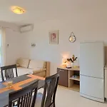 Ferienwohnung Fuer 4 Personen Ca 50 Qm In Fazana, Istrien Istrische Riviera