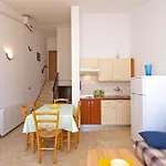 Ferienwohnung Fuer 6 Personen Ca 60 Qm In Banjole, Istrien Istrische Riviera