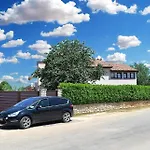 Ferienwohnung Fuer 8 Personen Ca 135 Qm In Valbandon, Istrien Istrische Riviera