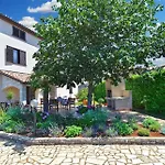 Ferienwohnung Fuer 8 Personen Ca 135 Qm In Valbandon, Istrien Istrische Riviera