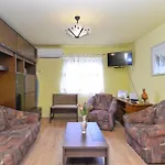 Ferienhaus Fuer 5 Personen Ca 63 Qm In Fazana, Istrien Istrische Riviera