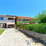 Ferienwohnung Fuer 4 Personen Ca 46 Qm In Rovinj-Cocaletto, Istrien Istrische Riviera